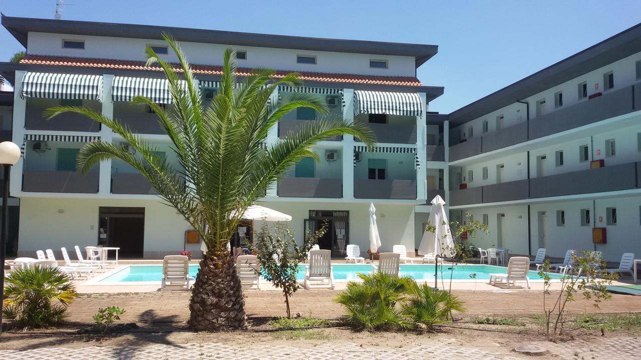 Residence Verde Pineta Principina a Mare Exterior foto